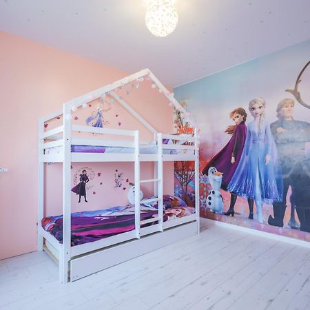 Air-Conditioned Apartment, Walking Distance To Disney - Disney Magical Homes, Paris Serris Kültér fotó
